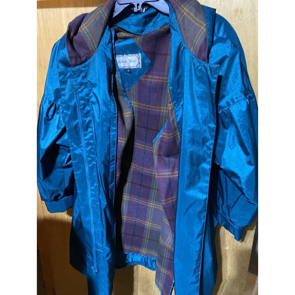 Vintage 80's British Mist Metallic Emerald Green Trench/Rain Coat Size Medium